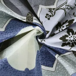 Arrabi Grey & Maroon Ethnic Motifs 300 TC 2 King Bedsheet with 4 Pillow Covers image 3