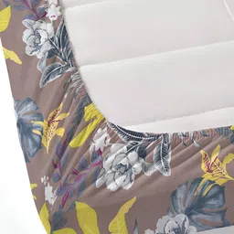 DREAM WEAVERZ Brown & Yellow Floral 260 TC Fitted Bedsheet with 2 Frill Pillow Covers image 5