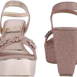 monaqi Women Wedges Sandal image 2