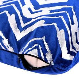 ROMEE Blue & Silver-Toned Set of 5 Velvet Square Cushion Covers image 4