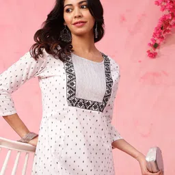 Anouk White Ethnic Motifs Printed Thread Work Pure Cotton Straight Kurta image 1