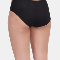 Amour Secret Women Pack Of 3 Black Cream & Peach Anti-Bacterial Seamless Hipster Briefs image 5