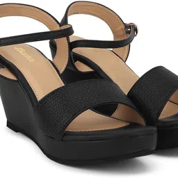 bata Women FINN SANDAL Wedges Sandal image 2