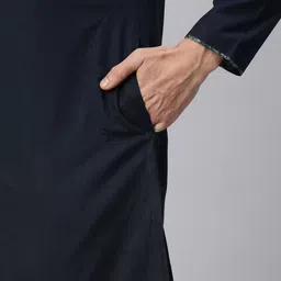 Manthan Men Navy Blue Solid Kurta image 5