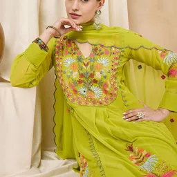 RAJGRANTH Ethnic Motifs Embroidered Regular Thread Work Kurta with Palazzos & Dupatta image 3
