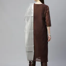 Tulsattva Women Coffee Brown Embroidered Aari Work Kurta with Trousers &  Dupatta image 2