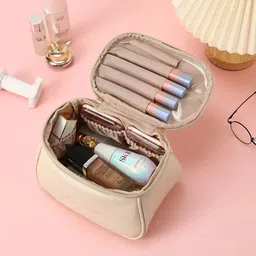 Women Silver Cosmetic Bag-image-11