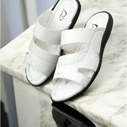 qara Men Sandal image 1