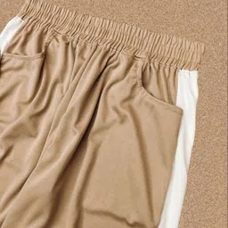 hastivouge Men Night Suit Set Beige Solid image 3