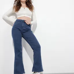 roadster Women Flared High Rise Blue Jeans image 4