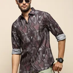 INVICTUS Club Slim Fit Geometric Printed Cotton Casual Shirt-picture-31