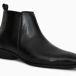 Asttelli Men’s Classic Black Synthetic Leather Ankle-Length Chelsea Boots For Men image 2