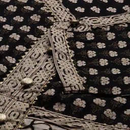 HERE&NOW Women Black Floral Printed Kurta with Trouser & With Dupatta image 3