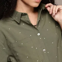 roadster Women Oversized Fit Printed Casual Shirt image 3