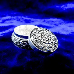 kmj Pure Silver sindoor Box/dani with antique work for Women, kumkum Box Decorative Showpiece-3 cm image 3