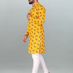 freluro Men Printed Cotton Blend Straight Kurta image 4