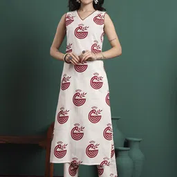 charmant Women Khadi Cotton Kurta Pant Set image 5