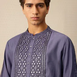 house of pataudi Men Geometric Print Viscose Rayon Straight Kurta image 2