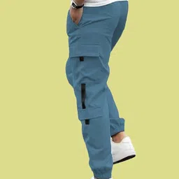 dc fashion trend Men Cargos image 2