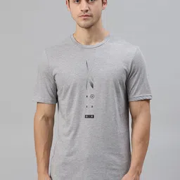 Reebok Men Grey Melange TS Speedwick Graphic T Q1 T-shirt-picture-39