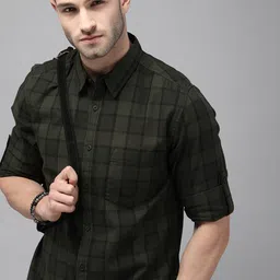 Roadster Men Olive Green & Black Checked Pure Cotton Casual Shirt-picture-32
