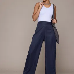 Roadster Women Classic High-Rise Parallel Trousers-image-17