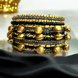 VIVAZS Beaded Cuff Bracelet-picture-32