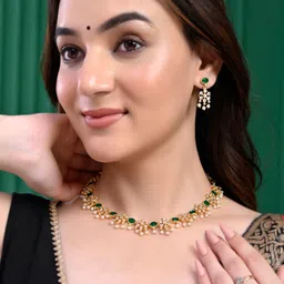 Anouk Gold-Plated Kundan-Studded & Beaded Jewellery Set-picture-38