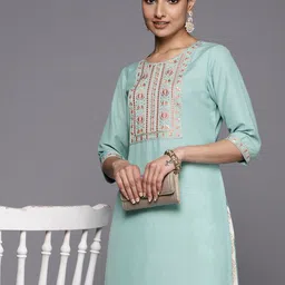 Libas Floral Yoke Design Thread Work Pastel Kurta-picture-19