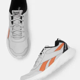 Reebok Men Brand Logo Detail Ree Fusion Running Shoes-image-80