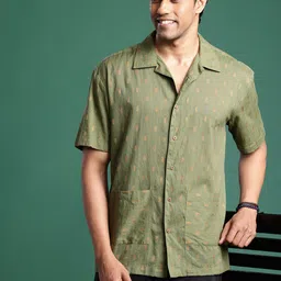 Sangria Men Textured Cuban Collar Boxy Pure Cotton Casual Shirt-picture-10