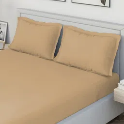 DDecor Brown 180 TC King Bedsheet with 2 Pillow Covers image 2