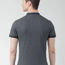 INVICTUS Men Navy & White Printed Mandarin Collar T-Shirt image 3