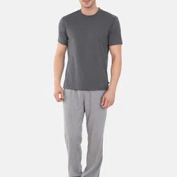 Jockey Men Grey Melange Solid Round Neck T-shirt image 4