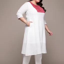 Readiprint Fashions Plus Size Bandhani Yoke Design Pure Cotton Kurta Set with Dupatta image 4