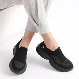 Marc Loire Women Woven Design Slip-On Sneakers image 5