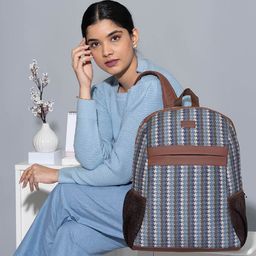 ZOUK Women Striped Backpack-picture-34