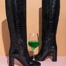 Saint G Women Black Solid Vegan Leather Slouchy Boots-image-26