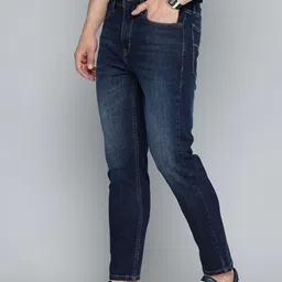 Flying Machine Men Mankle Relaxed Tapered Fit High-Rise Light Fade Stretchable Jeans image 3