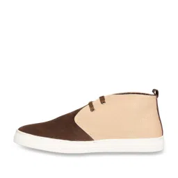 Bata Men's Brown Chukka Boots image 3