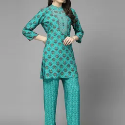 Nayam By Lakshita Women Printed Tunic with Palazzos image 5
