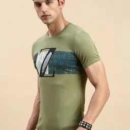 SHOWOFFFF Men Printed Slim Fit T-shirt image 5