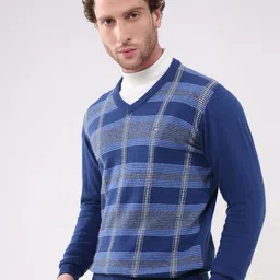 Monte Carlo Men Checked Printed Woollen Pullover image 5