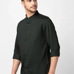 Spykar Bottle Green Cotton Slim Fit Shirt image 3