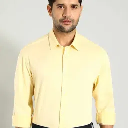 Indian Terrain Yellow Regular Fit Solid Shirt-image-0