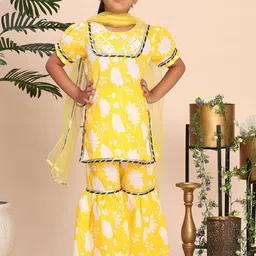 Cutiekins Girls Floral Printed Gotta Patti Straight Kurta With Sharara & Dupatta-image-24