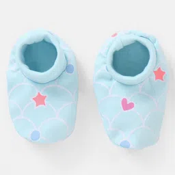Babyhug 100% Cotton Mittens And Booties Heart & Star Print - Blue image 4