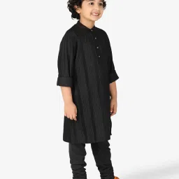 Fabindia Kids Black Textured Kurta image 3