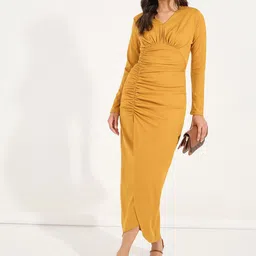 Styli Women Solid V-Neck Gathered Detail Bodycon Maxi Dress-image-47