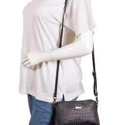 Lino Perros Black Textured Sling Bag image 5